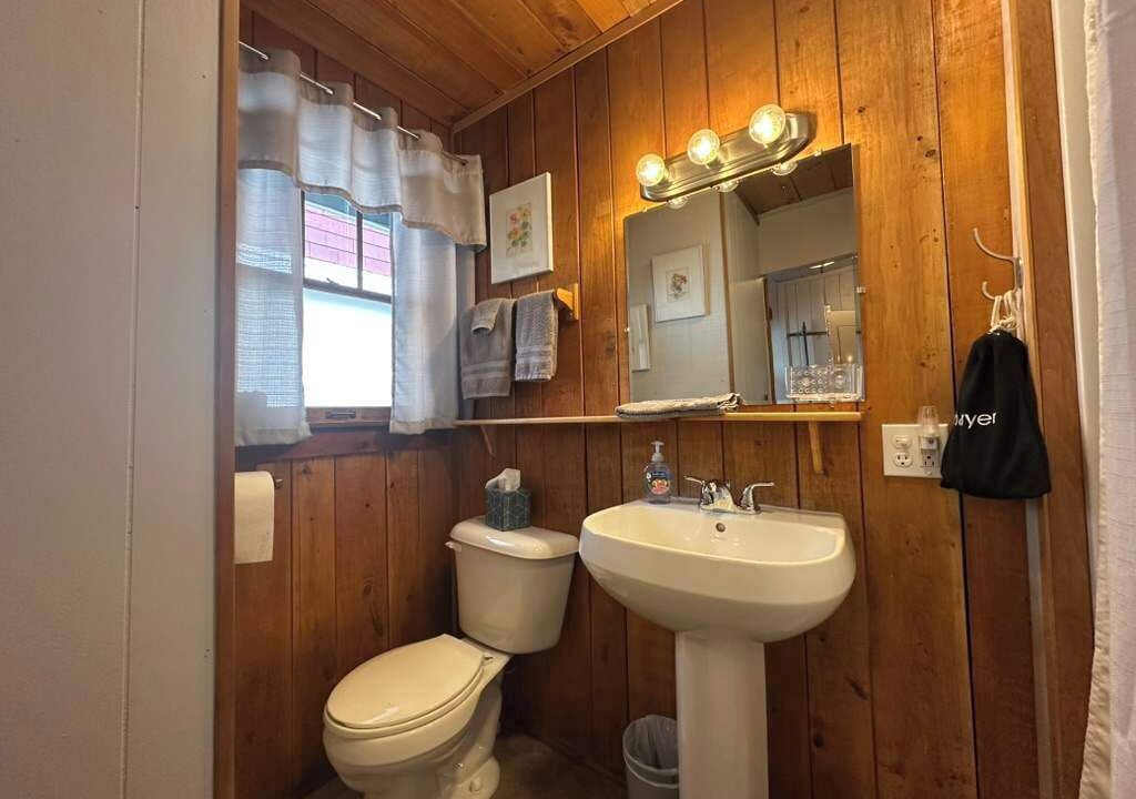 Photo of Bathroom in East Tawas