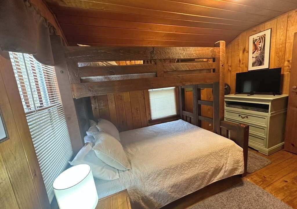 Photo of Bedroom in East Tawas