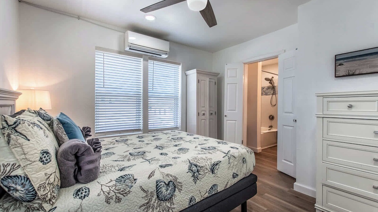 Photo of Others in Del Mar