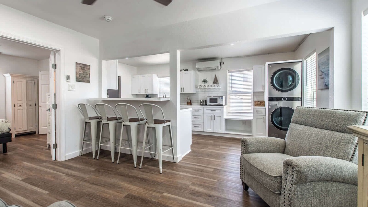 Photo of Others in Del Mar