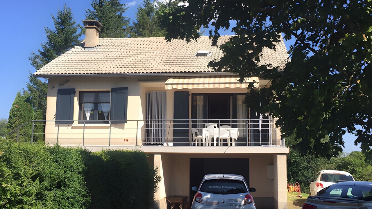 Photo of Outdoor in Salles-Curan