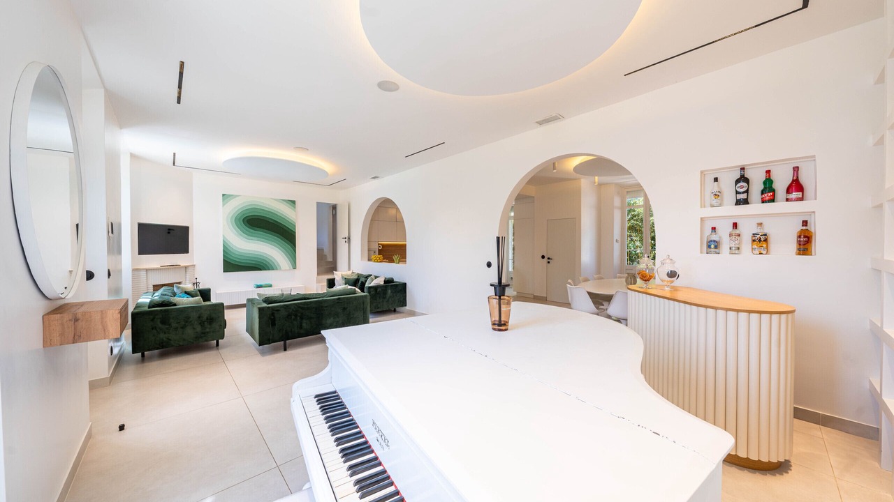 Photo of Others in Prado - Republique