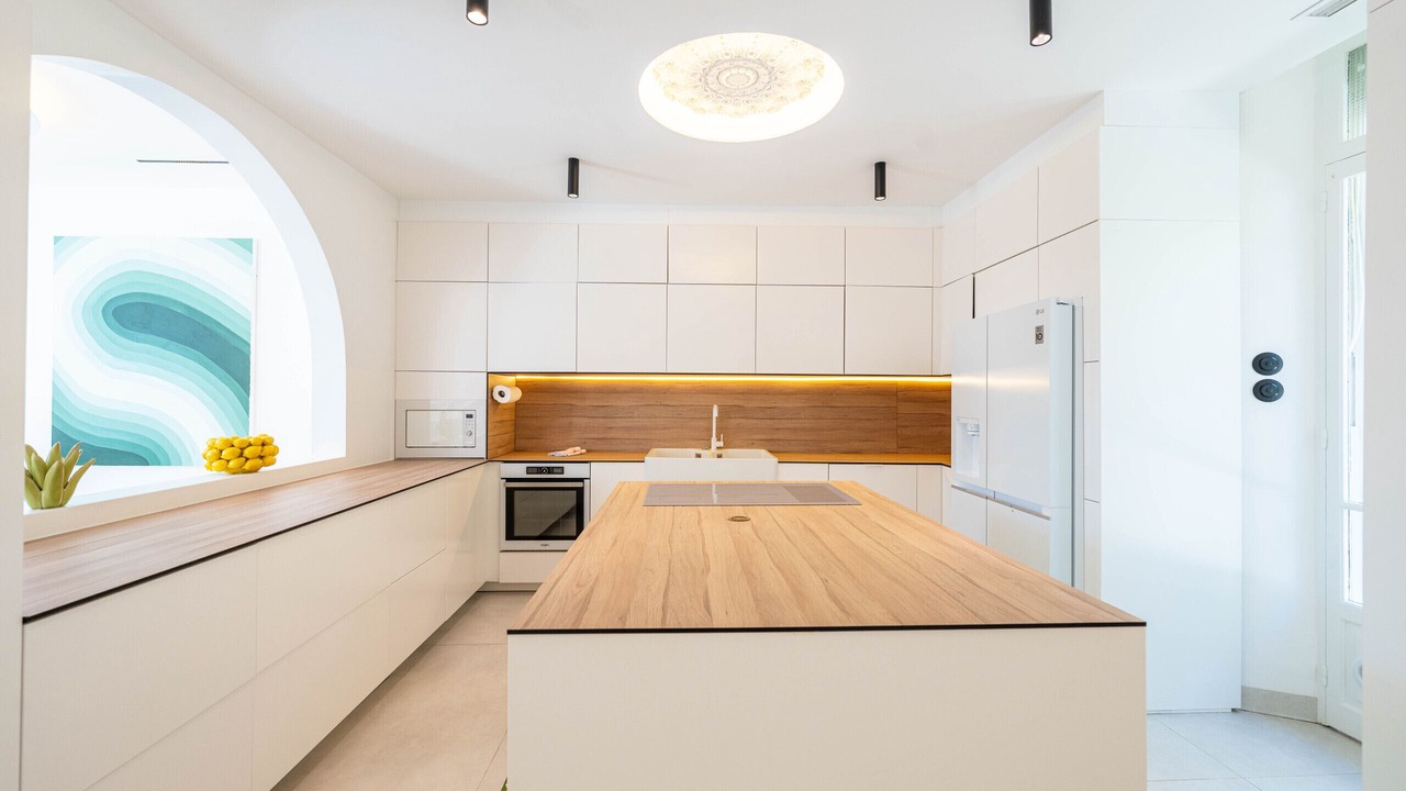 Photo of Kitchen in Prado - Republique