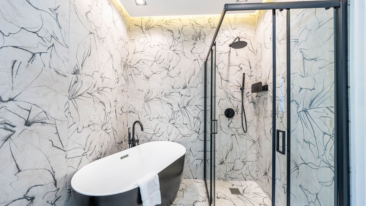 Photo of Bathroom in Prado - Republique