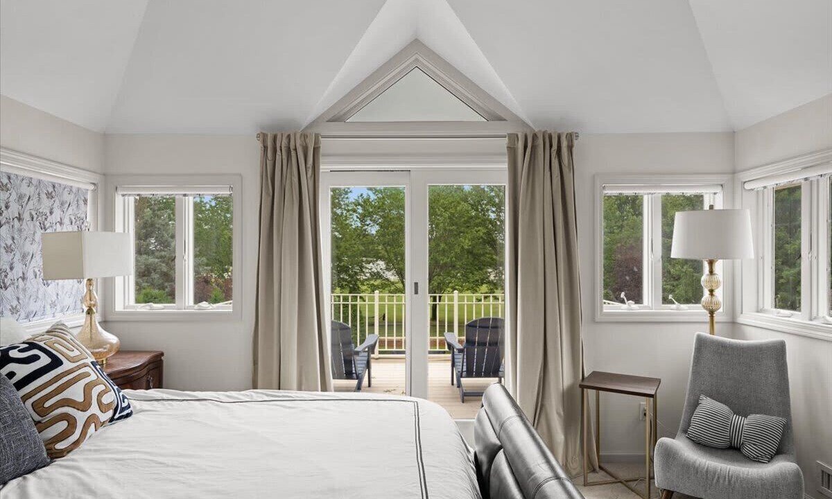 Photo of Bedroom in Lee's Summit