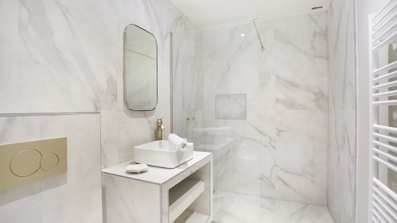 Photo of Bathroom in Quartier de la Porte-Saint-Denis