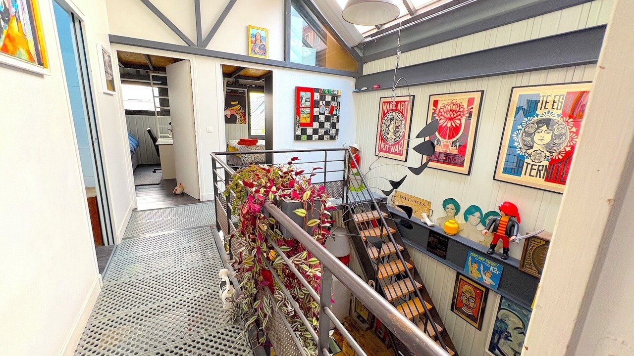 Photo of Others in Issy-les-Moulineaux