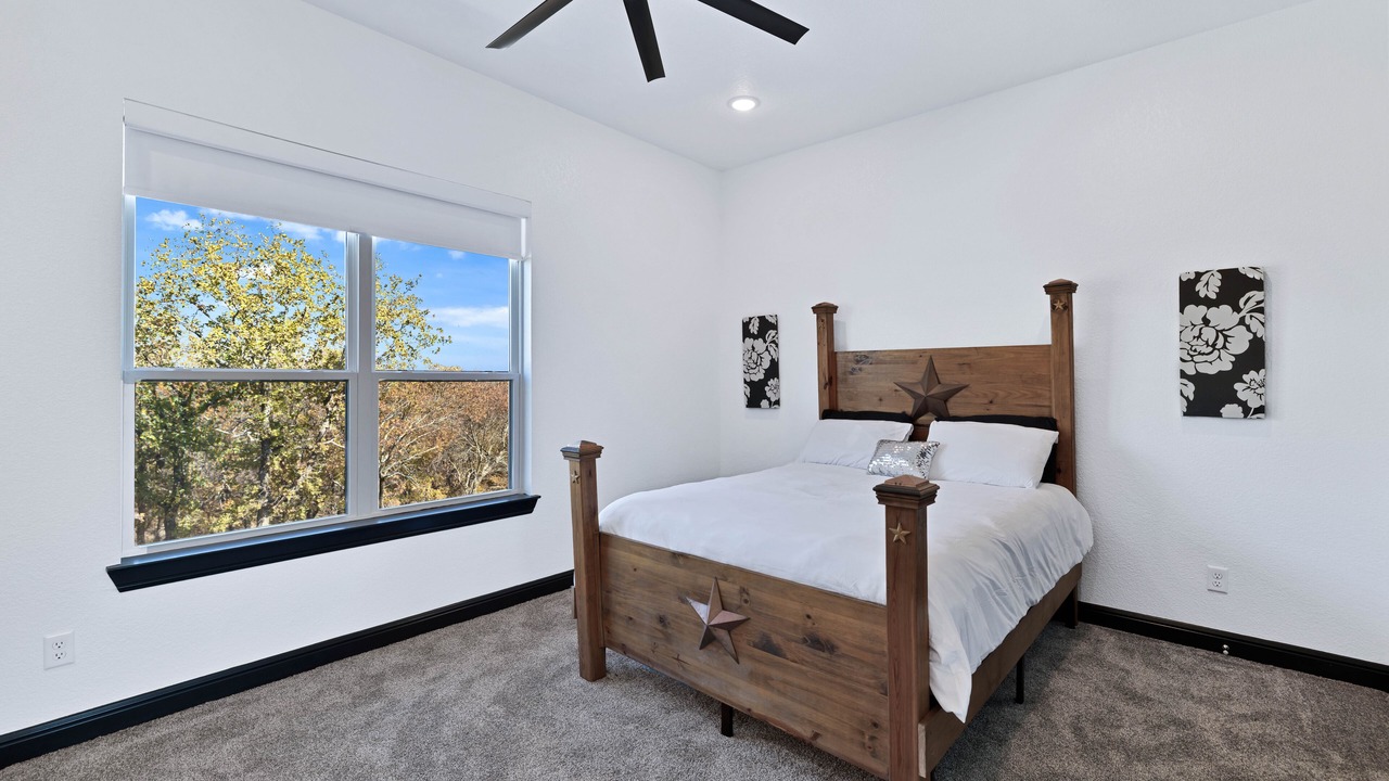 Photo of Bedroom in Chico