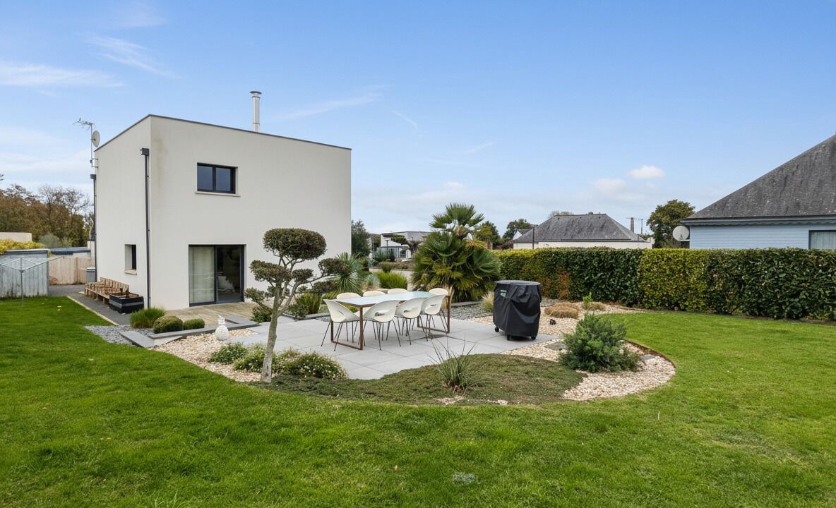 Photo of Outdoor in Graces