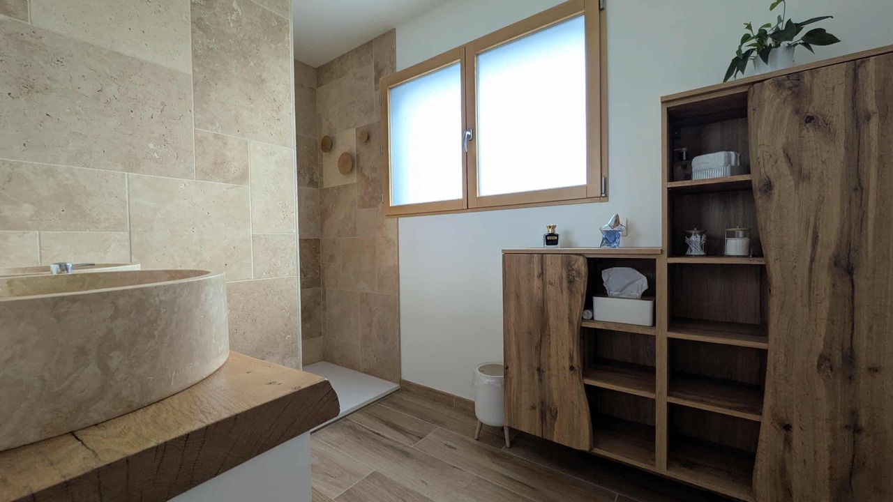 Photo of Bathroom in Graces