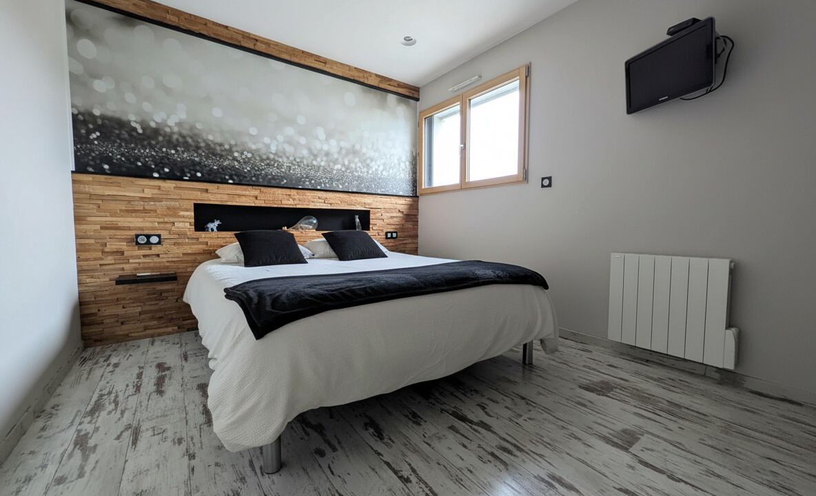 Photo of Bedroom in Graces