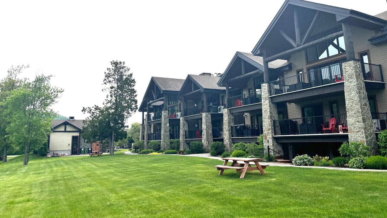 Photo of Outdoor in Saint-Sauveur