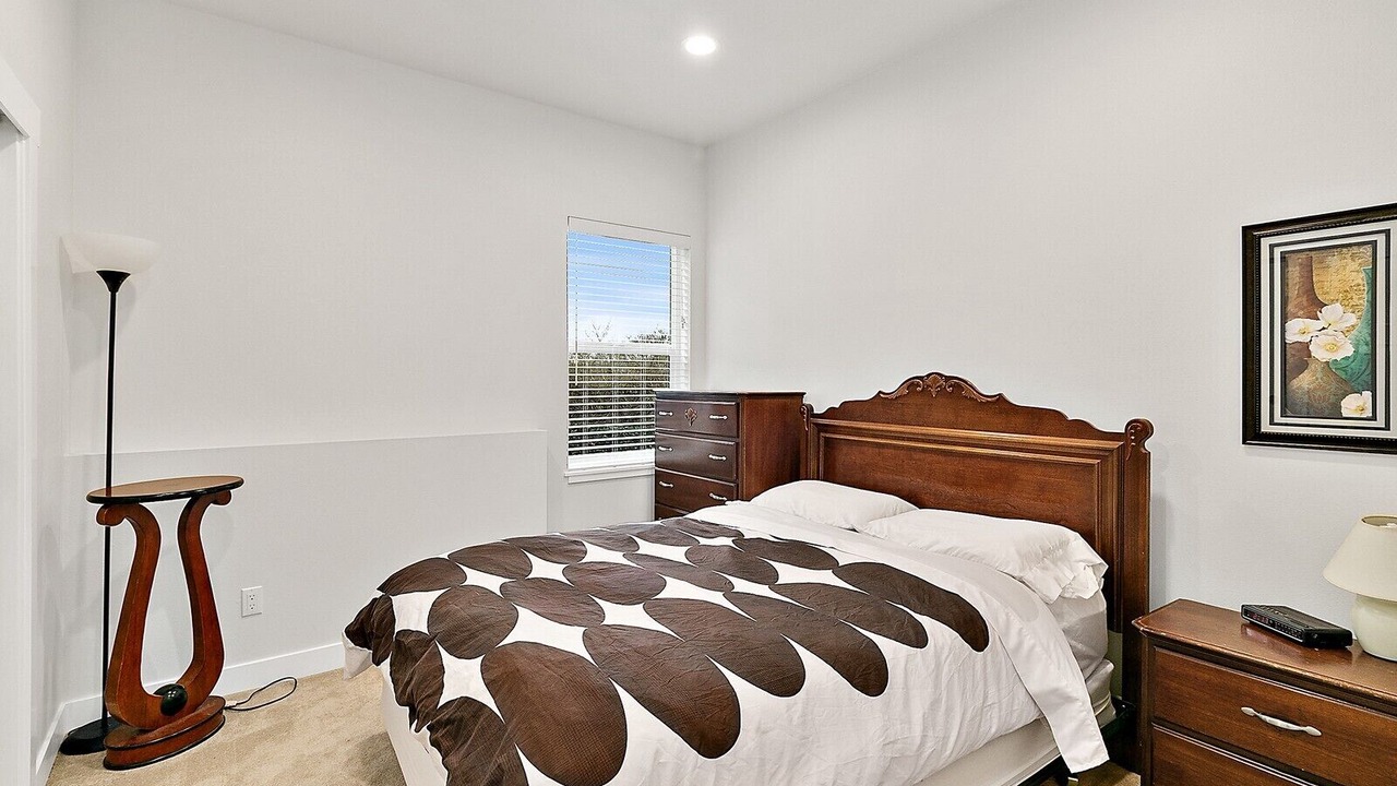 Photo of Bedroom in Bryn Mawr-Skyway