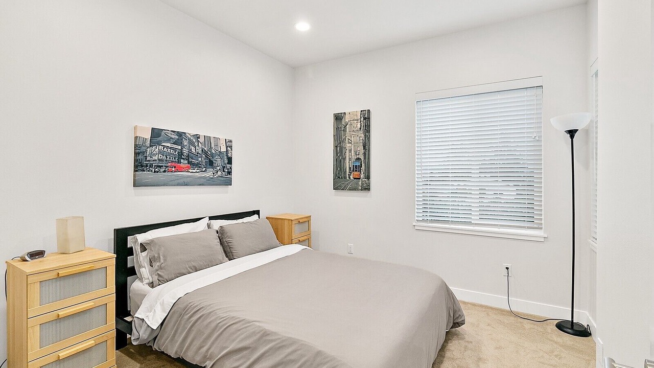 Photo of Bedroom in Bryn Mawr-Skyway