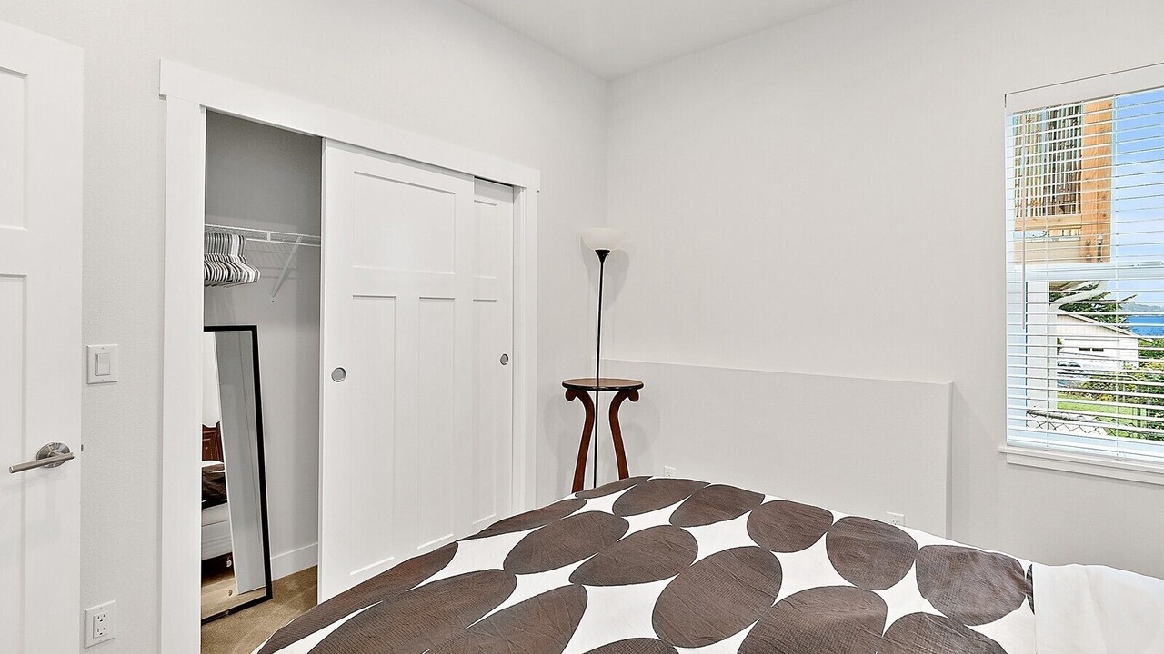 Photo of Bedroom in Bryn Mawr-Skyway