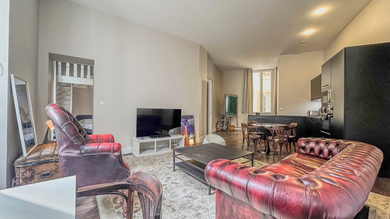 Photo of Livingroom in Secteur 2