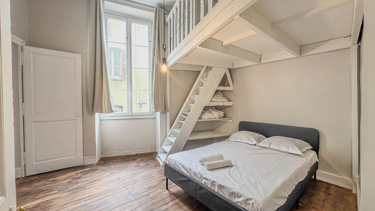 Photo of Bedroom in Secteur 2