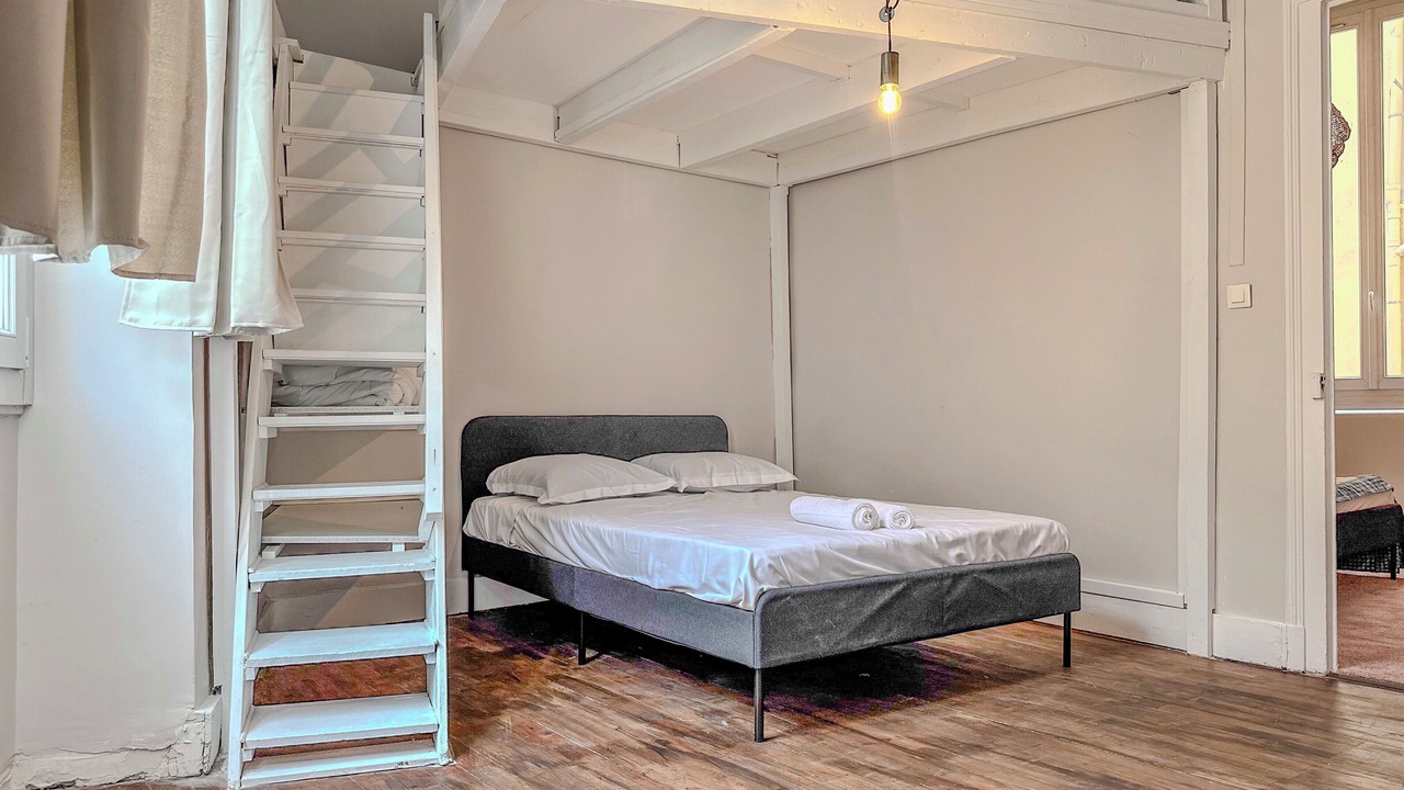 Photo of Bedroom in Secteur 2