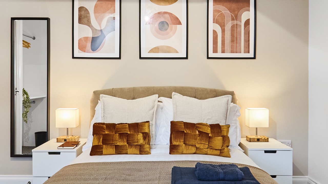 Photo of Others in Headingley