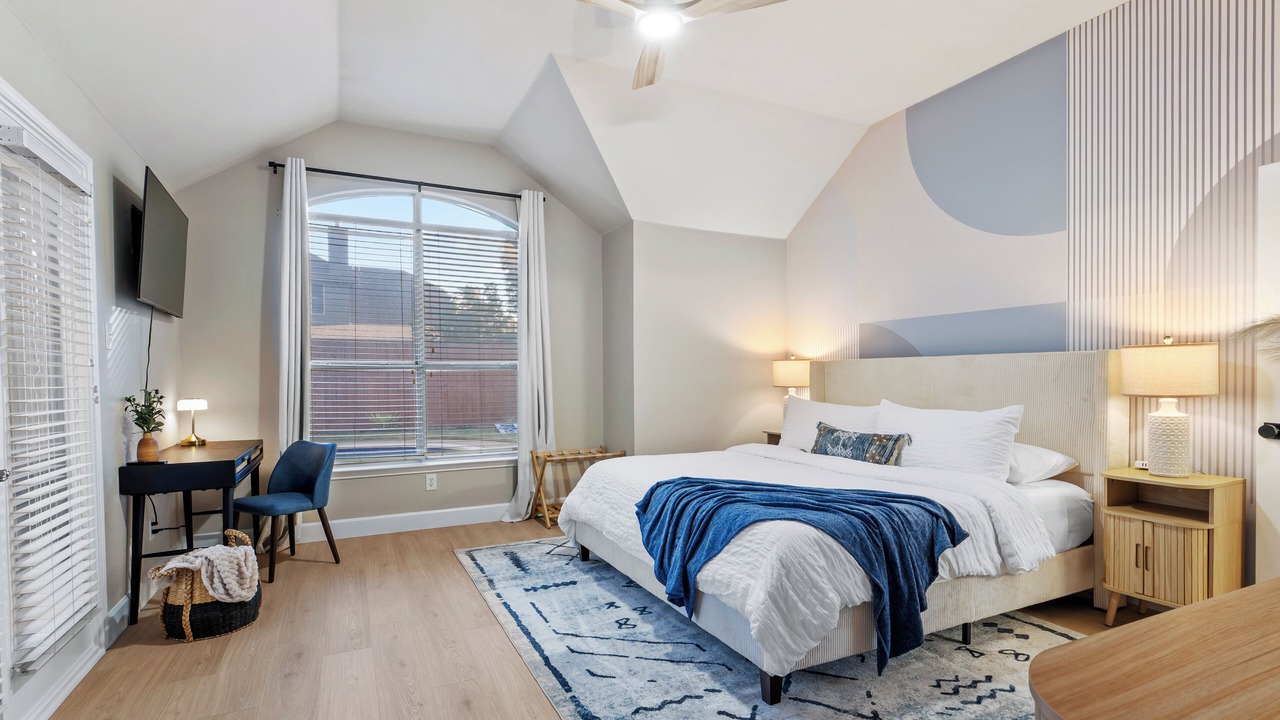 Photo of Bedroom in The Colony