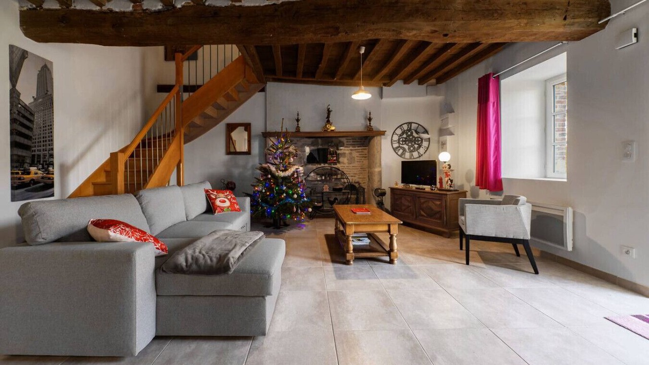 Photo of Livingroom in Charroux