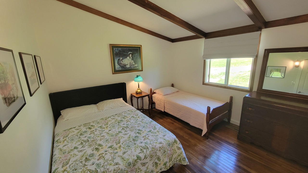 Photo of Bedroom in Villa Ridge