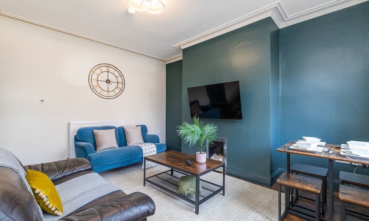 Photo of Livingroom in Headingley