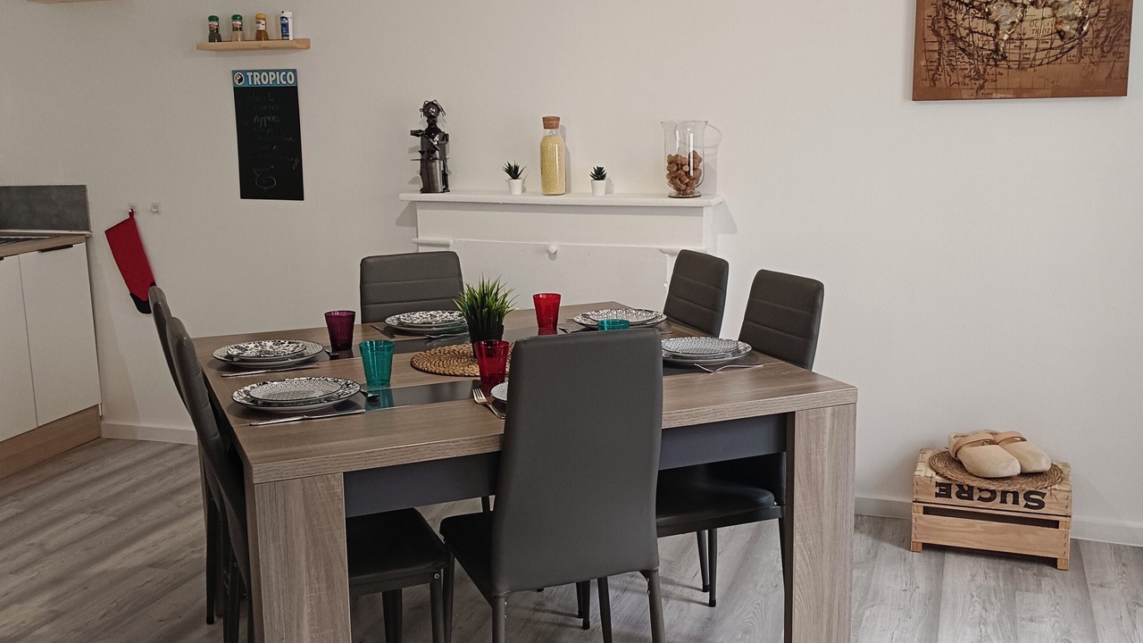 Photo of Others in Pre-en-Pail