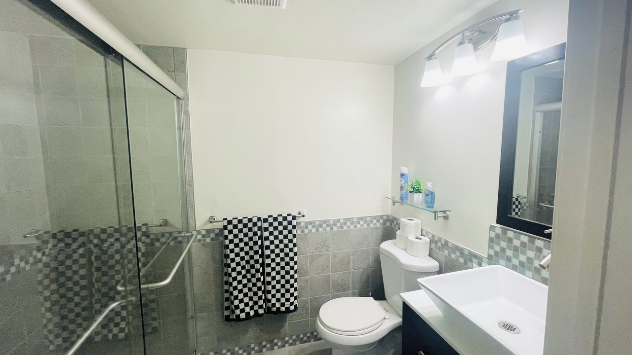 Photo of Bathroom in Elkins Park