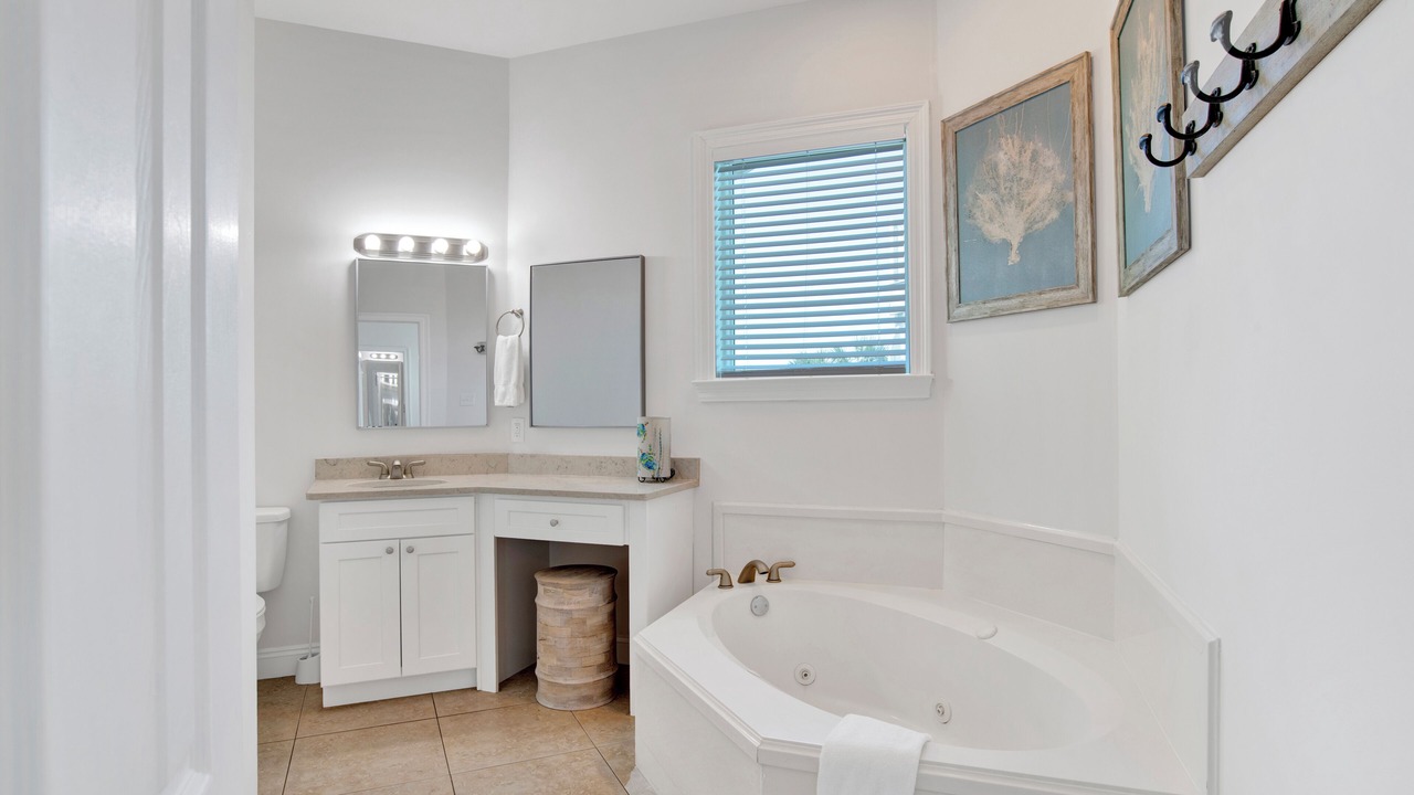 Photo of Bathroom in Southpointe