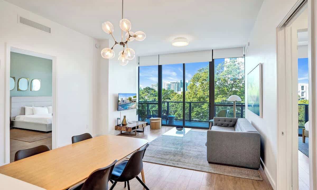 Photo of Livingroom in West Avenue