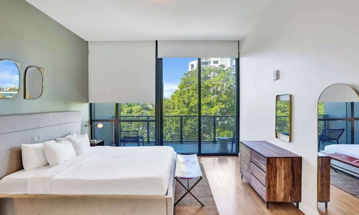 Photo of Bedroom in West Avenue