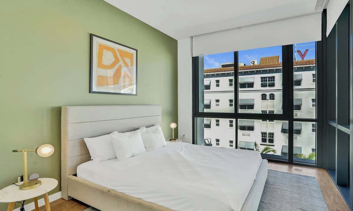 Photo of Bedroom in West Avenue