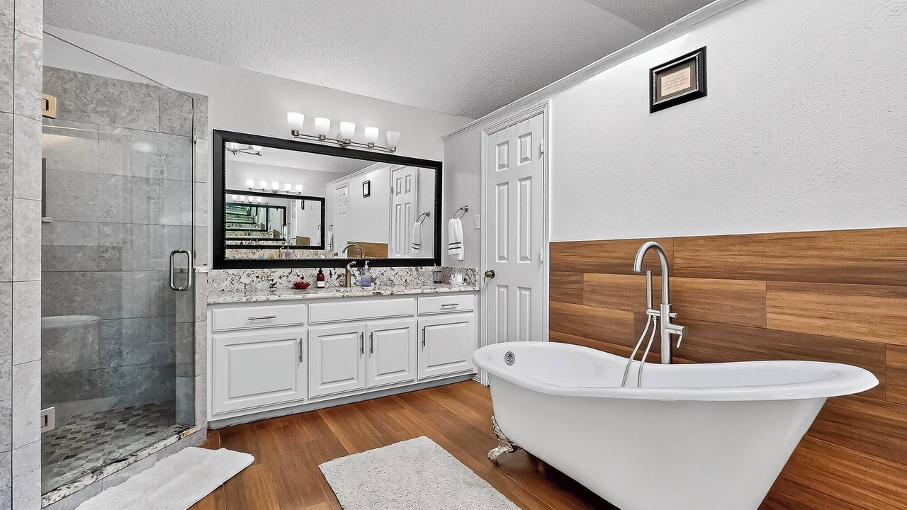Photo of Bathroom in South Arlington