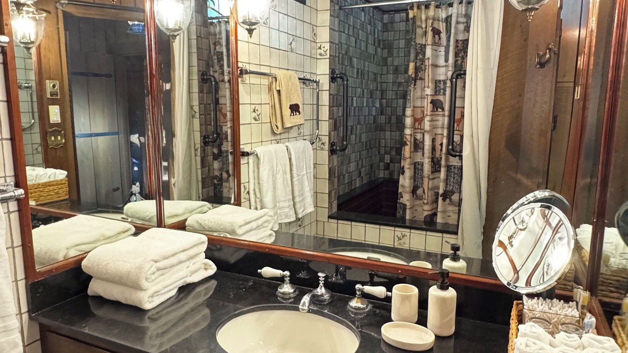 Photo of Bathroom in Arcadia