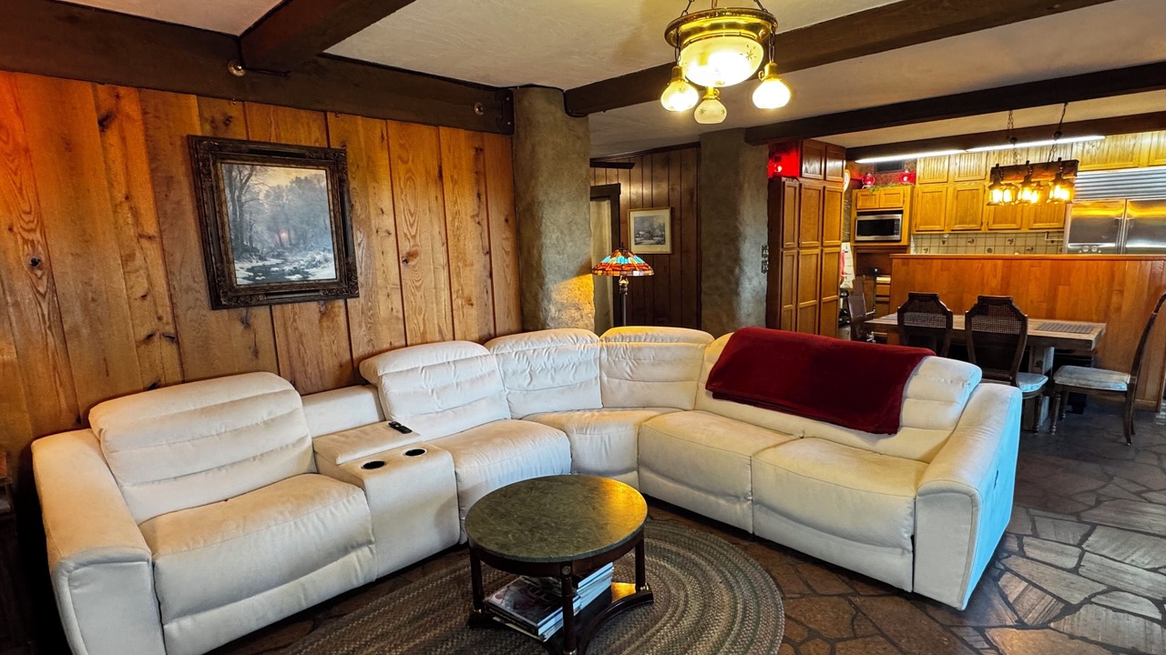 Photo of Livingroom in Arcadia
