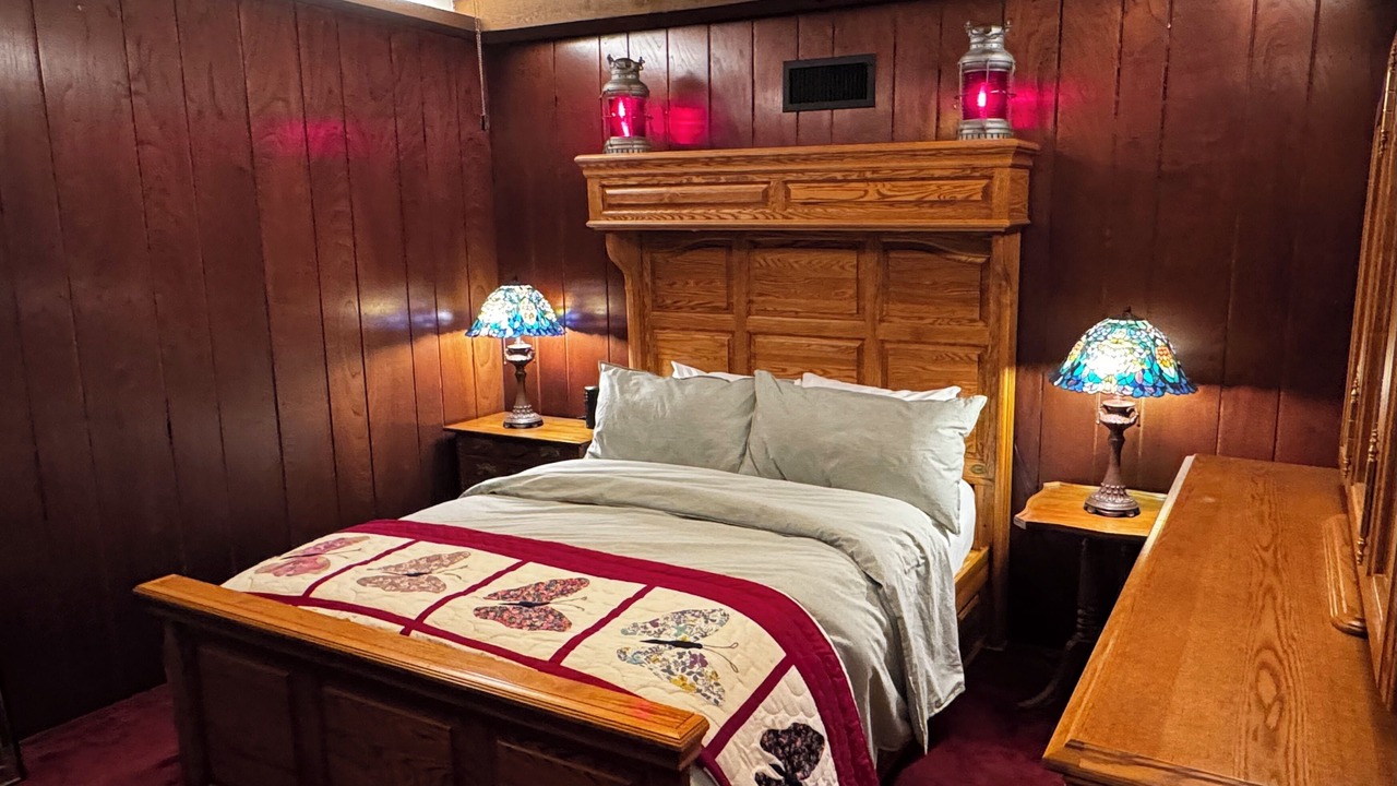 Photo of Bedroom in Arcadia