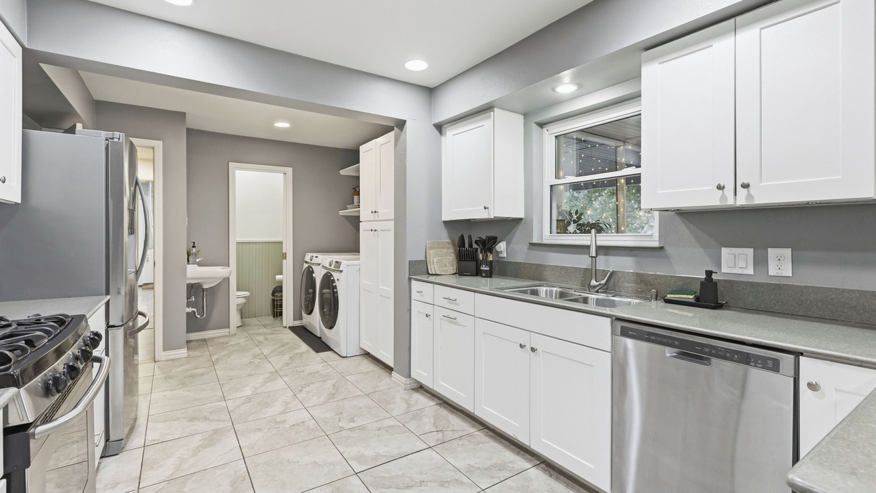 Photo of Kitchen in Parker Lane