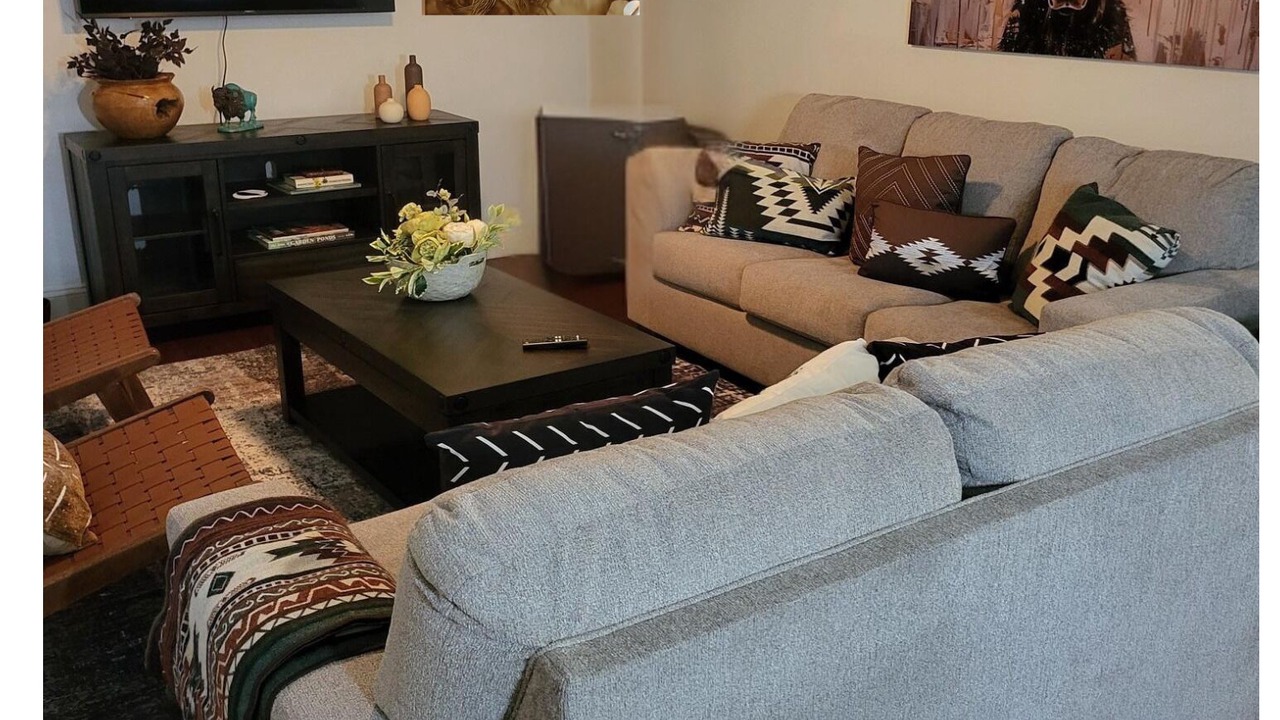 Photo of Livingroom in Redfield