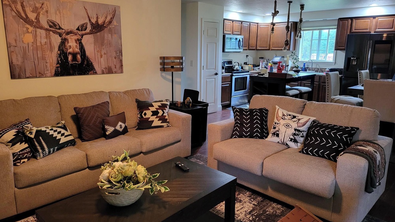 Photo of Livingroom in Redfield
