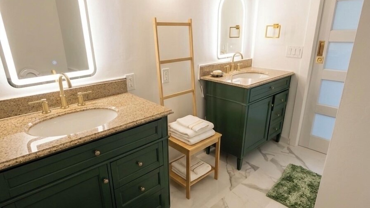 Photo of Bathroom in Lake Delton