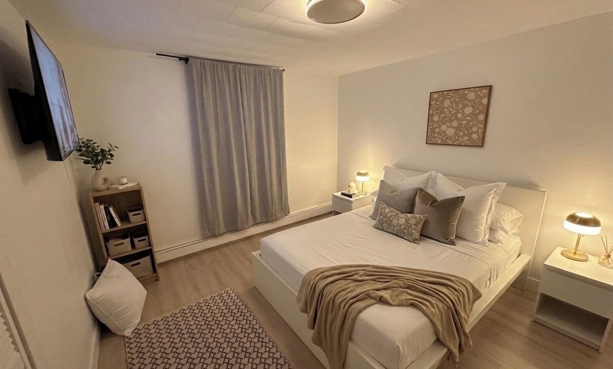 Photo of Bedroom in Lake Delton