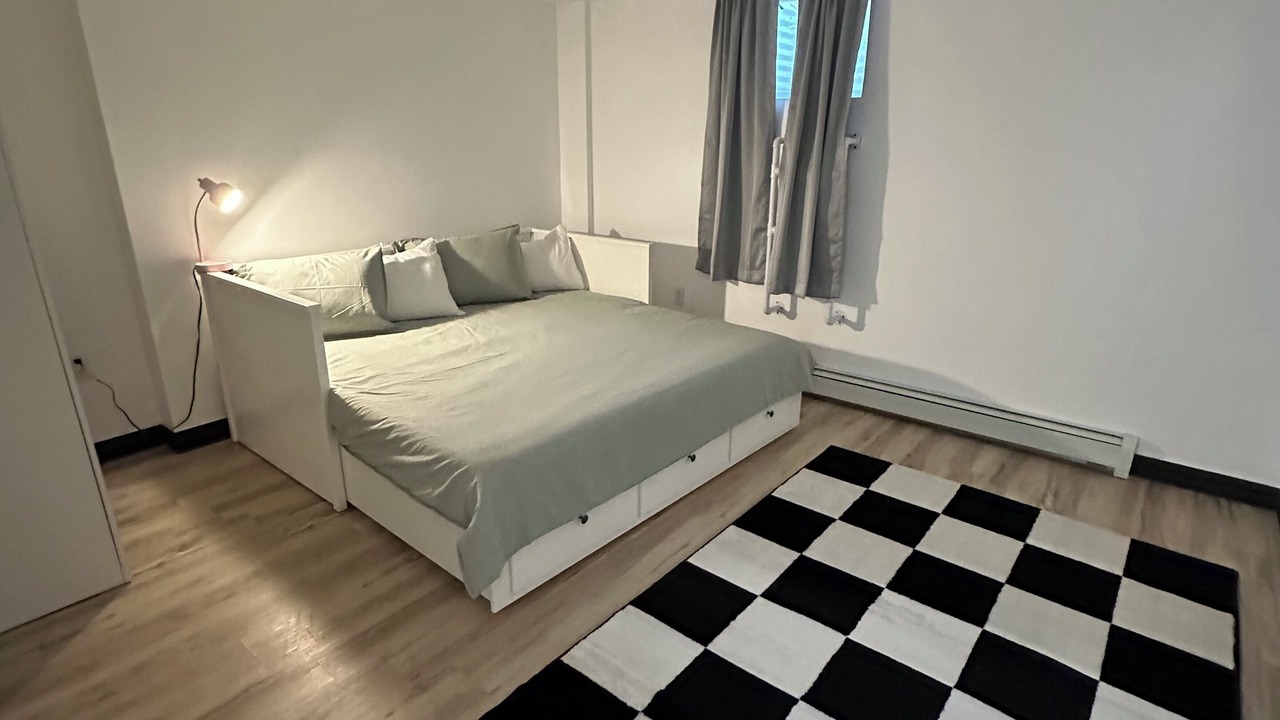 Photo of Bedroom in Lake Delton