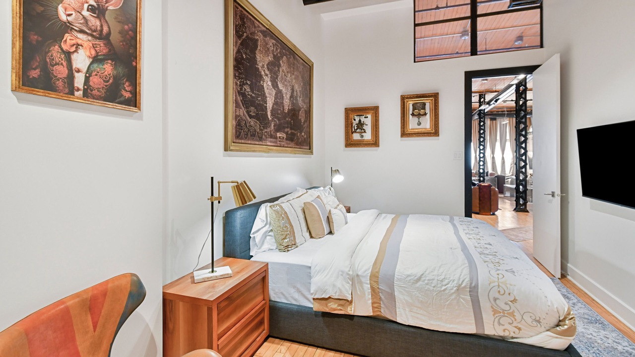 Photo of Bedroom in Ville-Marie