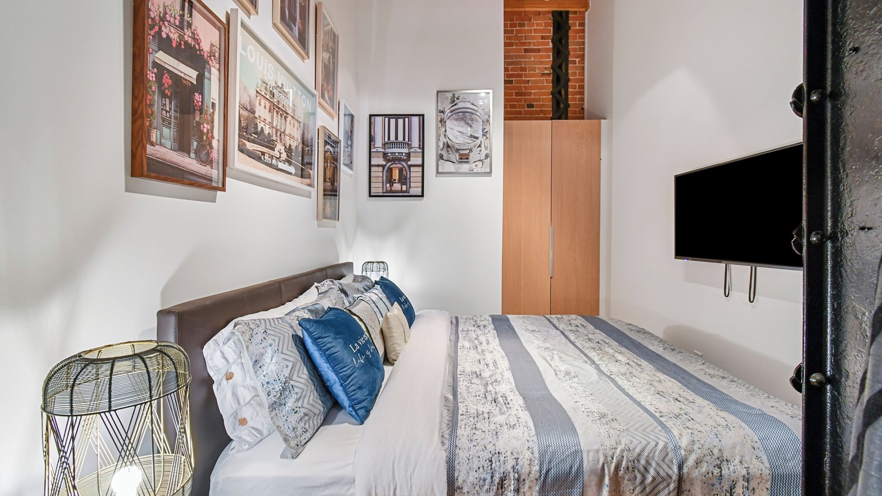 Photo of Bedroom in Ville-Marie