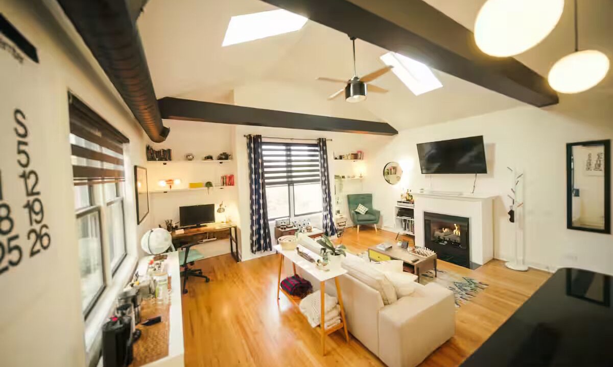 Photo of Livingroom in Tri-Taylor