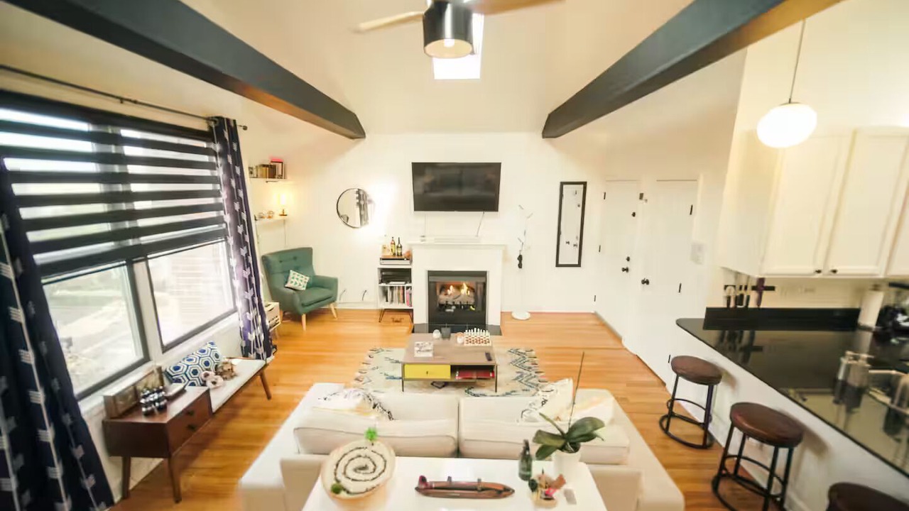 Photo of Livingroom in Tri-Taylor