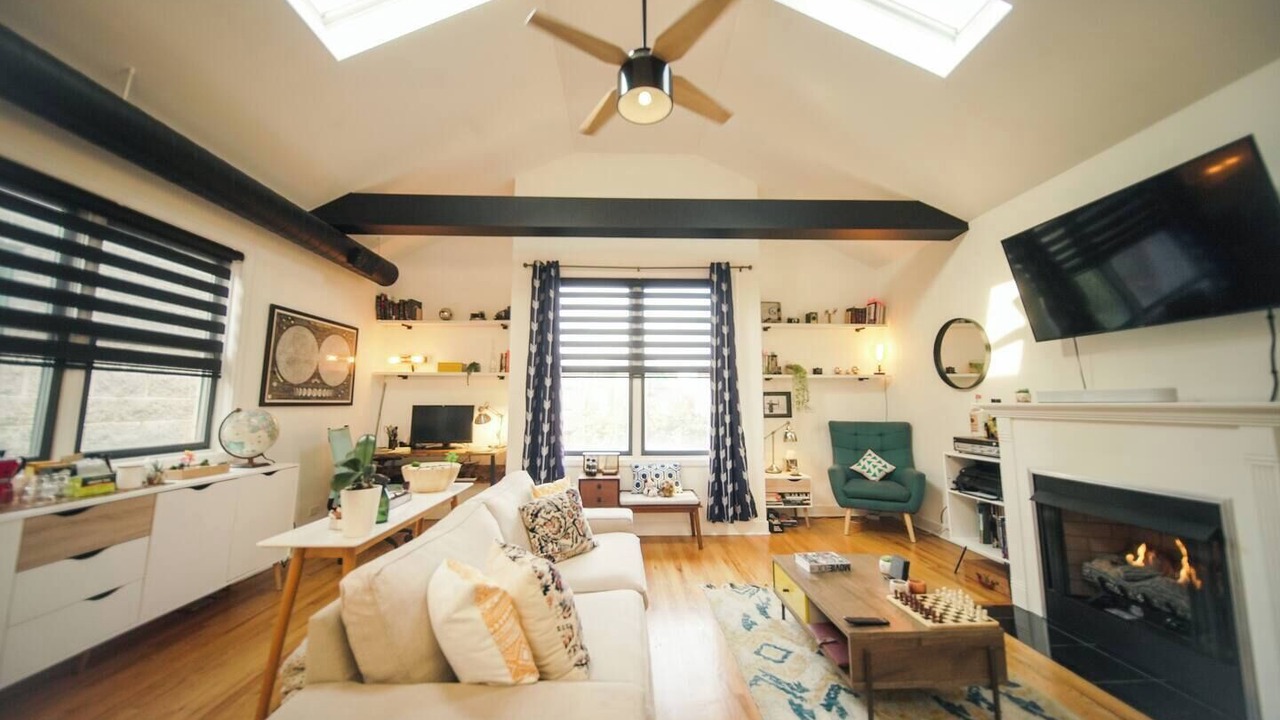 Photo of Livingroom in Tri-Taylor