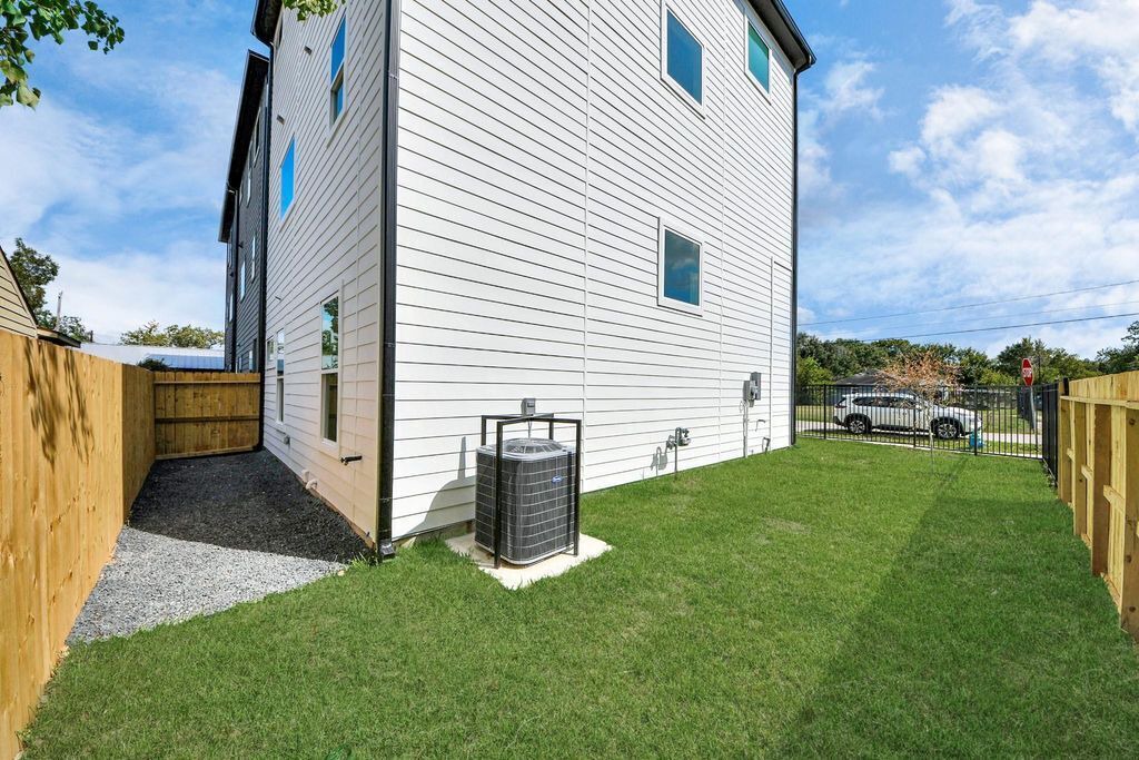 Photo of Outdoor in Foster Place