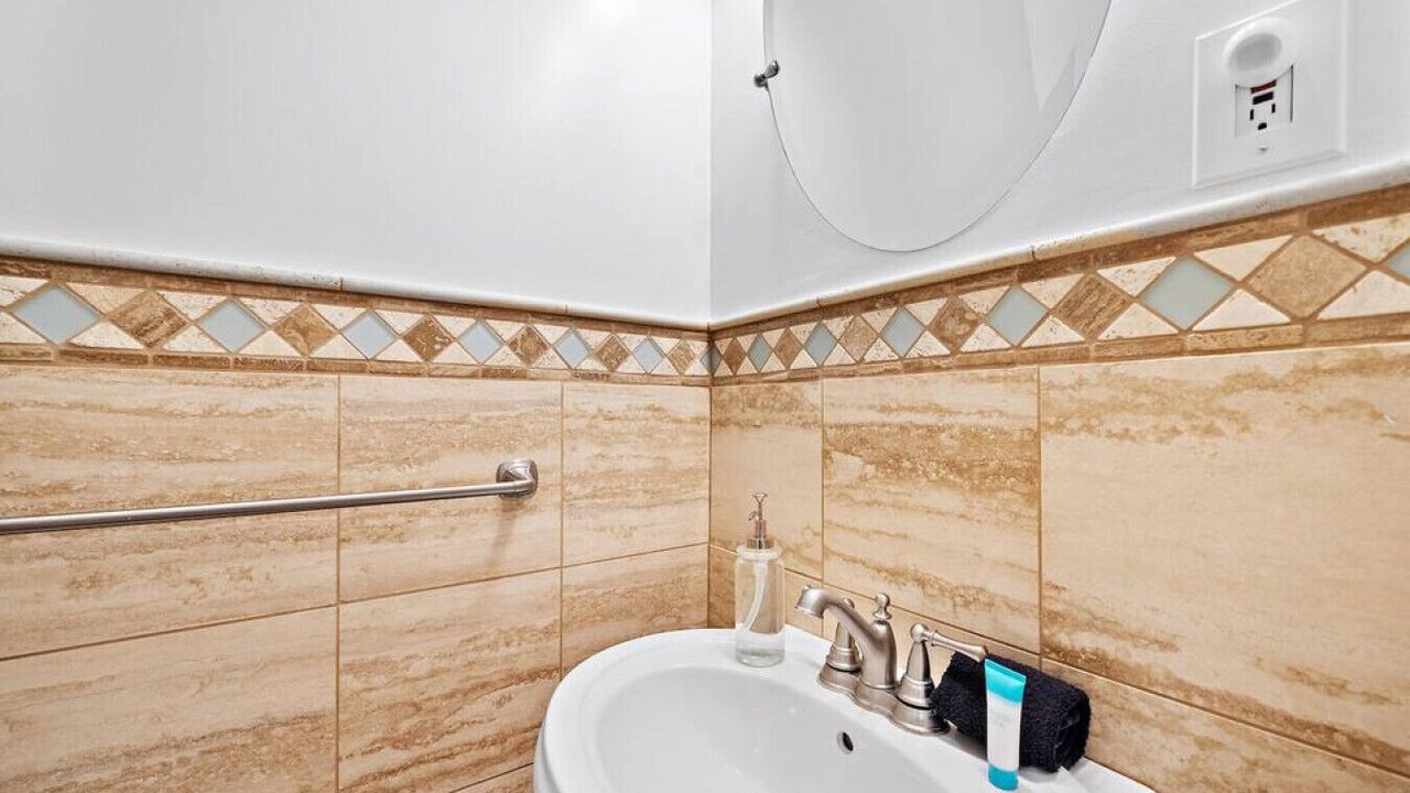 Photo of Bathroom in Dickinson
